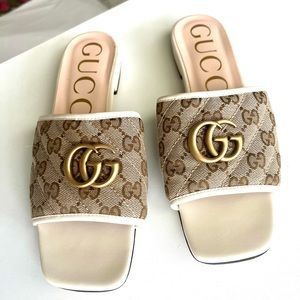 Gucci slide sandals